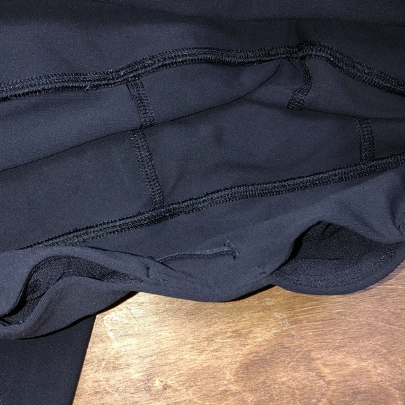 Lululemon size 6 tight stuff tight fitness legging - Picture 9 of 16